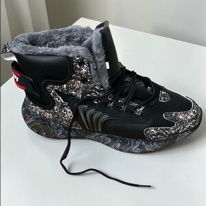 Men’s Black Winter High-Top Sneakers w/ Fur Lining SIZE 11